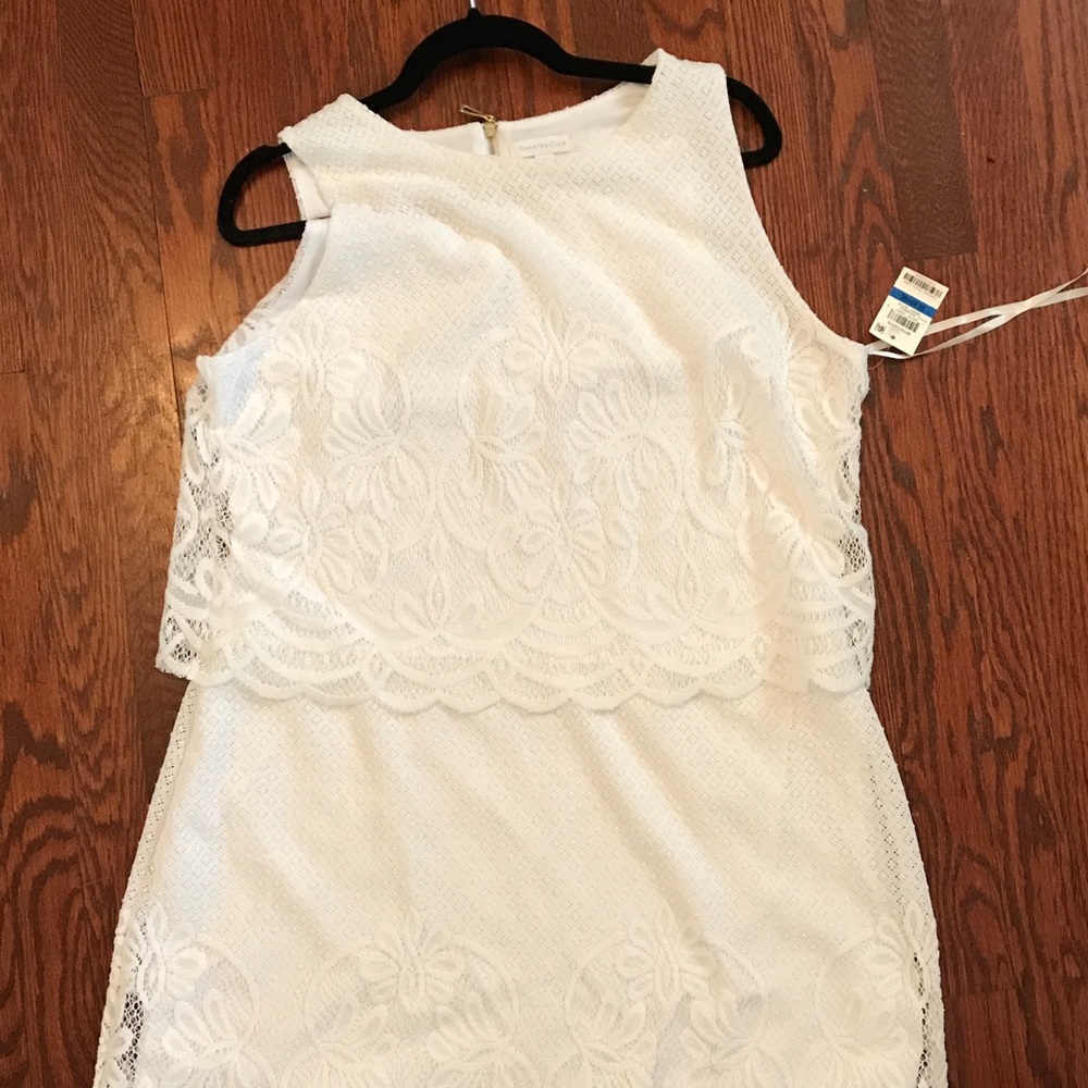 Perfect dress for a Summer wedding, or a special night out. Eye catching look